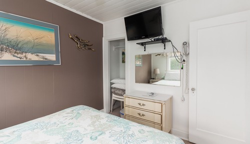 Suite, 1 cama de matrimonio con sofá cama, cocina, en la zona del patio (And Queen Murphy Bed  (37))