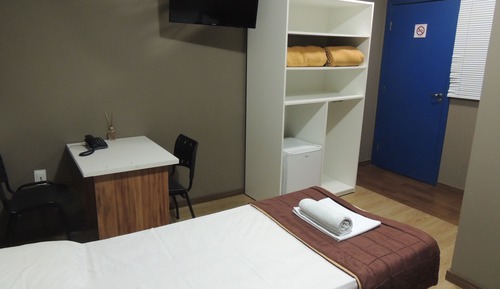 Habitación con 2 camas individuales