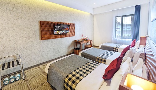 Habitación triple Deluxe (Stylish)