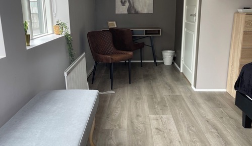 Habitación económica con 1 cama doble o 2 individuales, vistas al patio, en edificio anexo