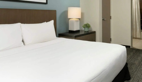 Suite estudio, 1 cama de matrimonio grande, accesible para personas con discapacidad, bañera