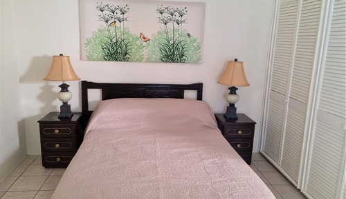 Villa 3 (2 Bedroom Villa with Pool Access) 
