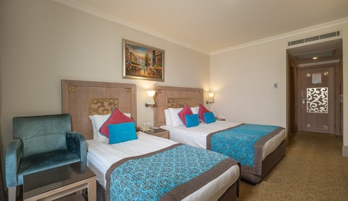 Habitación estándar, vistas parciales al mar