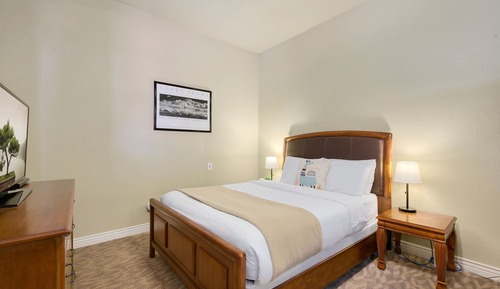 Suite estudio, varias camas, patio, vistas al jardín (8744 Golden Fields)