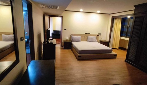 Habitación superior con 1 cama doble o 2 individuales
