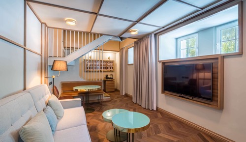 Suite (Duplex)