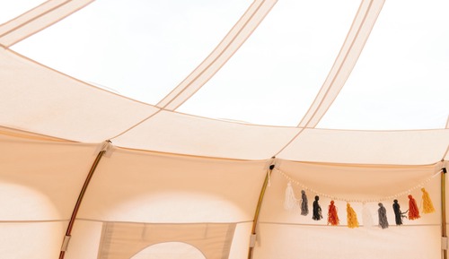 Tienda de lujo (Yellowstone Lux Tent Sleeps 3 w/ King)