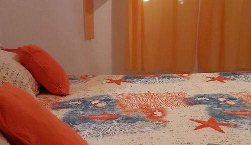 Apartamento (One Bedroom Apartment with Balcony an)