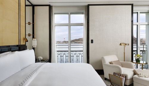 Superior Bosphorus Suite, 1 King bed with Sofa Bed
