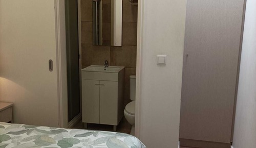 Basic Room, without window