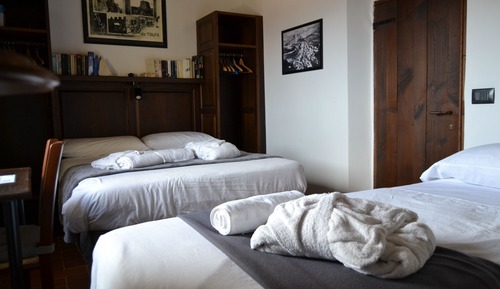 Habitación triple básica, 1 habitación