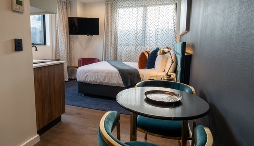 Estudio, 1 cama de matrimonio