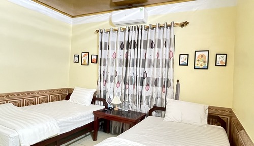 Habitación básica con 1 cama doble o 2 individuales