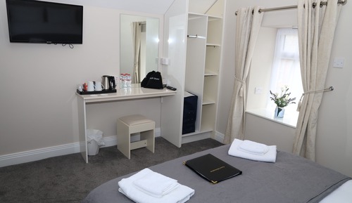 Habitación clásica doble, 1 cama de matrimonio grande