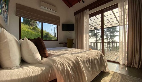 Habitación, vistas a la montaña