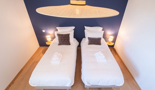 Habitación familiar con 1 cama doble o 2 individuales