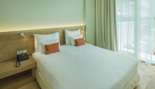 Apartamento superior, 1 habitación, balcón, vistas parciales al mar