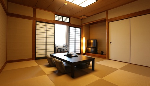 Habitación triple económica, no fumadores