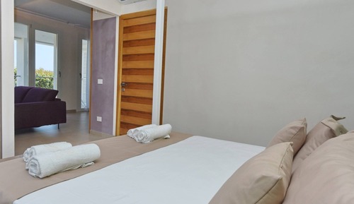 Apartamento Deluxe, 1 cama doble, acceso a la piscina, vistas al mar