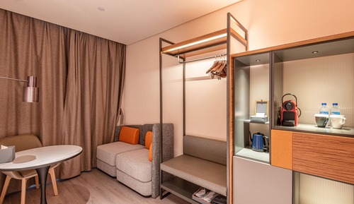 Habitación superior con 1 cama doble o 2 individuales