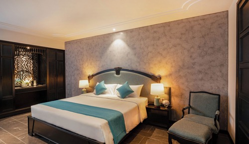 Habitación Deluxe doble, 1 cama de matrimonio grande, balcón, vistas al jardín