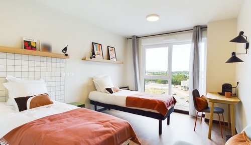 Habitación superior con 2 camas individuales