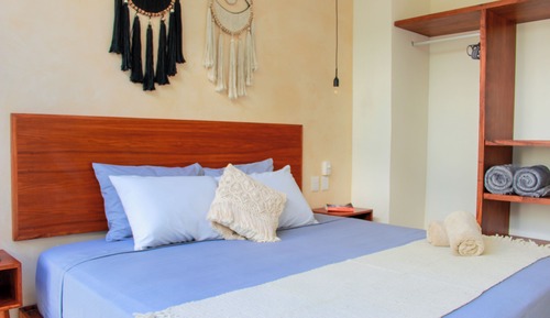 Apartamento superior, 1 habitación, balcón, vistas a la ciudad