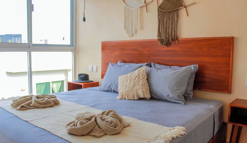 Apartamento Premier, 1 habitación, balcón, vistas a la ciudad