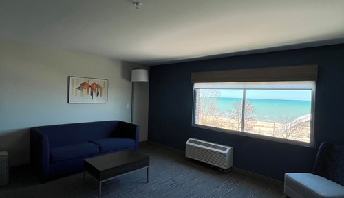 Suite, 1 cama de matrimonio grande con sofá cama