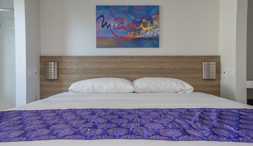 Habitación básica, accesible en silla de ruedas