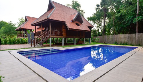 Bungalow Deluxe, varias camas, piscina privada, vistas al jardín