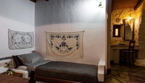 Habitación triple tradicional, vistas al jardín