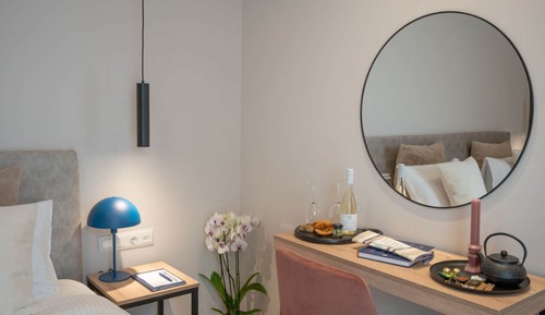 Habitación superior con 1 cama doble o 2 individuales