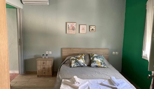 Apartamento, 1 habitación, balcón, vistas al jardín