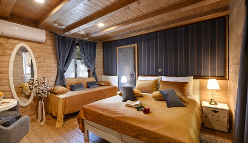 Habitación Deluxe con 1 cama doble o 2 individuales, 1 cama de matrimonio grande