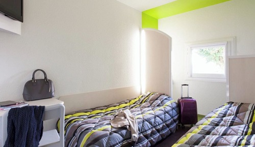 Habitación económica con 2 camas individuales