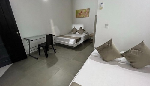 Habitación triple básica, vistas al jardín