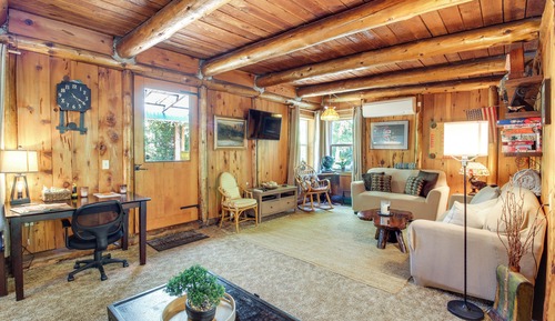 Casa (2 Bedrooms)