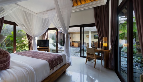 One-Bedroom Villa with Private Pool - King Bed
