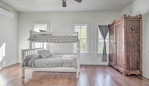 Casa (2 Bedrooms)