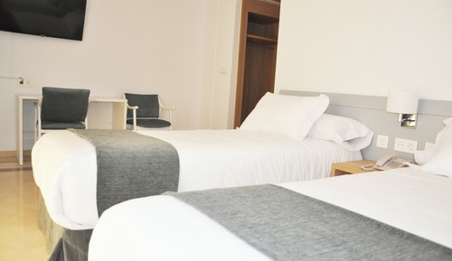 Habitación básica doble, 2 habitaciones