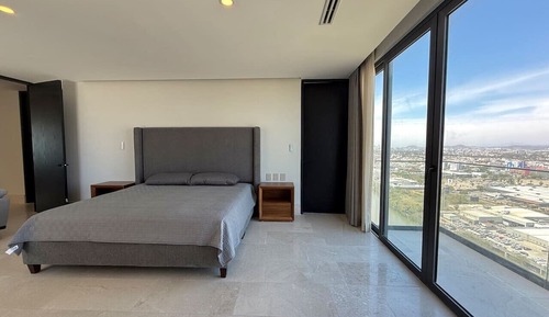 Apartamento Deluxe, vistas parciales al mar