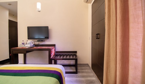 Habitación estándar con 1 cama doble o 2 individuales