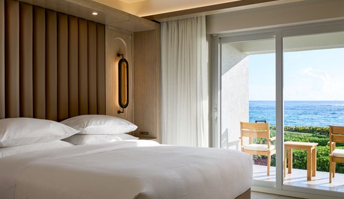 Habitación Deluxe, 1 cama de matrimonio grande con sofá cama, no fumadores, balcón (Oceanfront)