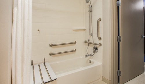 Habitación estándar, 1 cama de matrimonio grande, bañera accesible (Mobility, Access Tub)