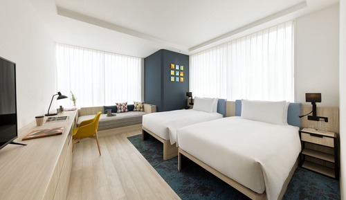 Habitación Premium con 2 camas individuales (with Day Bed)