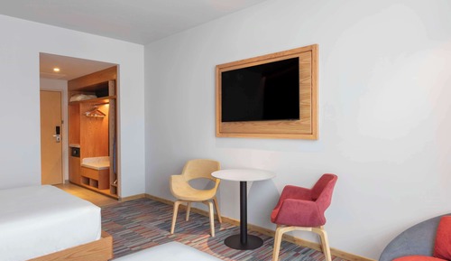 Habitación, 2 camas de matrimonio (Airport)