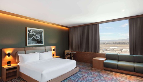 Suite junior, 1 cama de matrimonio grande (Airport)