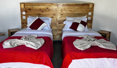 Habitación con 1 cama doble o 2 individuales