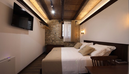 Habitación Deluxe con 1 cama doble o 2 individuales